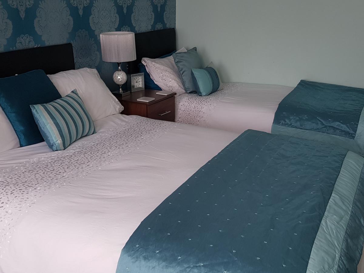Courtneys Of Gynn Square Bed and Breakfast Μπλάκπουλ Εξωτερικό φωτογραφία